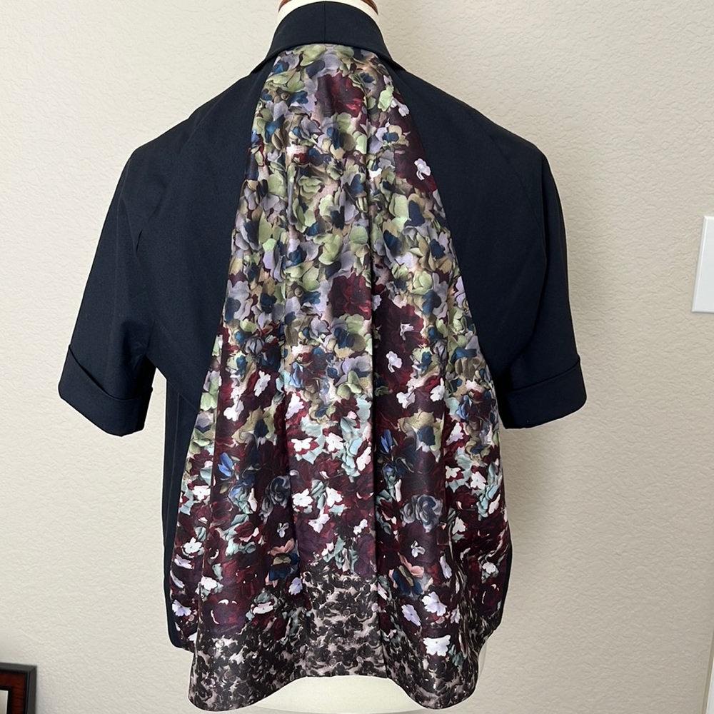 ANTHROPOLOGIE Floral Back Short Sleeve Blazer by Not So Serious sz 8